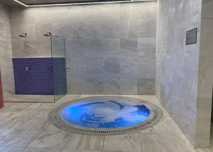 Modern Vacation At Elysia Park