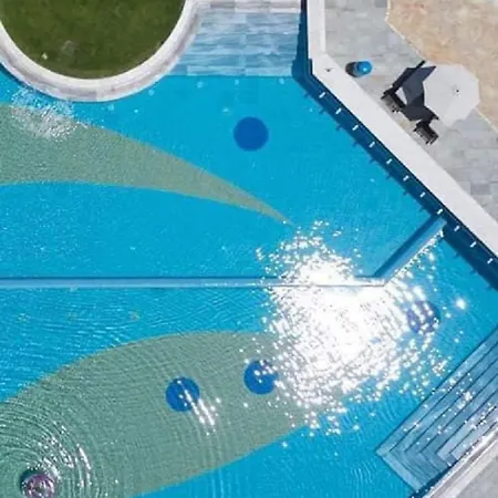 Modern Vacation At Elysia Park بافوس